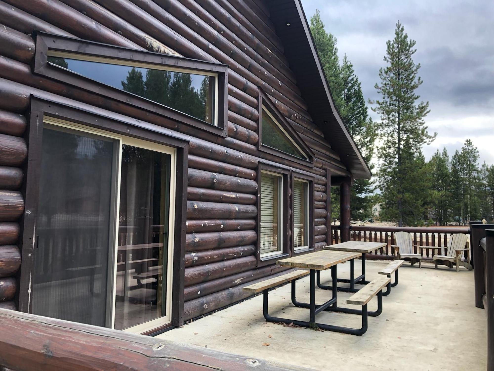 Villa Mama Bear Valemount Exterior foto